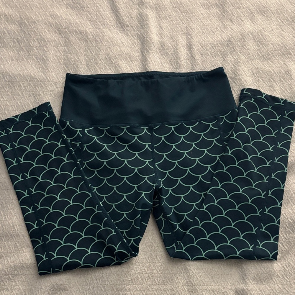 Constantly Varied Gear Capri Leggings